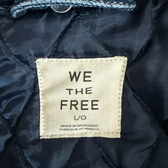 We The Free Free People Blue Denim Jacket Faux Fur Collar Quilted Lining L Large - Picture 4 of 8